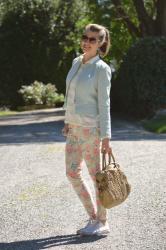 Outfit of the day: Pastels and Flowers in Spring