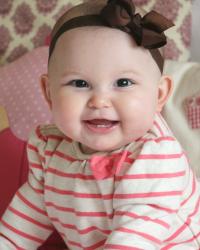 Mommy Monday: Emilia's 7 Month Update