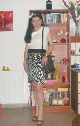 Linen, Leopard and Love-Lettered Purse.