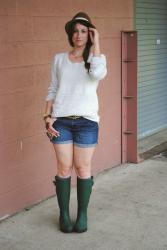 What to Wear to a BBQ in the Rain & a Giveaway