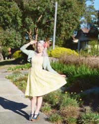 two vintage 1950's dresses, two australian birds and an autumn afternoon