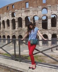 Rome-L:The Colloseum Outfit