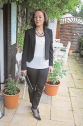 WHAT TO WEAR TO A FORMAL EVENT