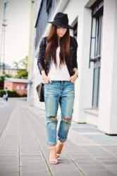 boyfriend jeans and checked shirt