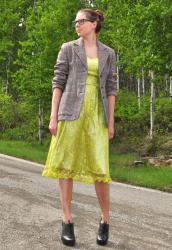 5 Ways to Dress Down a Lace Dress!