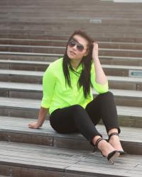 Look of the day: KEEP NEON 