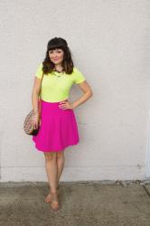 (Style Post)-Neon brights.