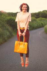 Sixties Style Yellow Tote Bag | Yes Walker Review