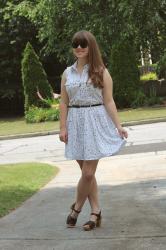 A Jeanie Outfit: Bird Dress & Wayfarers