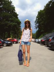 shorts and straw hat