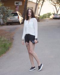 SLIP ON | OUTFIT