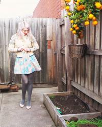 cold sundays, warm woolly cardigans and winter treats (and a vintage dress)