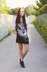 Later's better than never // Owl Print Tank Top, Black Crochet Shirt, Black Wedge Boots