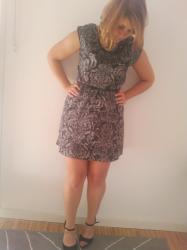 Un vestido para un desfile ! por favor !