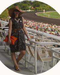 dotty, horse races, and a big hat