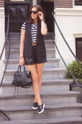ON THE STAIRCASE | OUTFIT