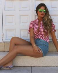 MISS HAMPTONS ESPADRILLES GIVEAWAY