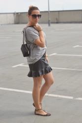 GREY TEE & LEATHER SKIRT