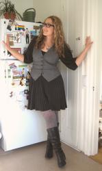 Outfit log: Gray on Gray and Polka Dot Tights