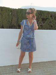 Blue like the sea
