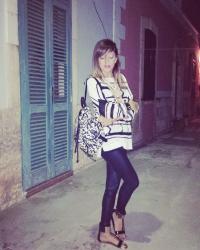 Outfit:  Al bacio !!!