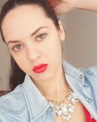 Stripes/Denim/Red lips