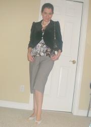 Mom's Must Have Fall Items Series - Week 2 STATEMENT NECKLACES + SCARVES.