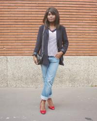 RED SHOES