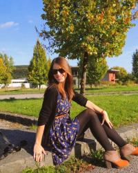 navy dress with leopard print