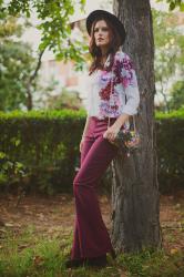 BOHO MOOD: WIDE PANTS AND HEART SHAPED BAG