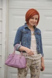 Cute Outfit of the Day: Pastel and Floral for Fall