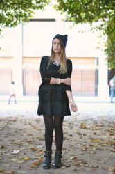 Biker Boots & Bonnet Chat
