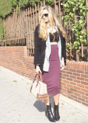 Midi skirt, cropped top and booties