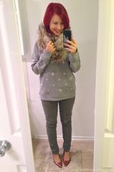 Outfit of the Day | Free Sweaters & Butterfinger Cheesecake