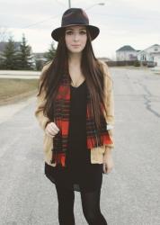 Autumn Trip // Plaid scarf, Le Bunny Bleu Brogues