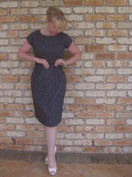 Simplicity 2588 Version #2 - Straight Skirt