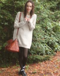 Mulberry and sweater dresses - OOTD