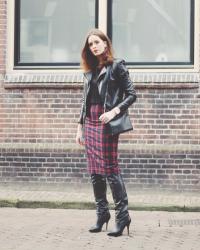 TARTAN GIRL | OUTFIT