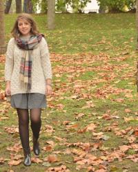 Outfits de noviembre: Bufandas y medias