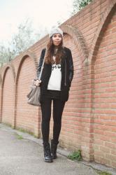 Leggings particolari e Dr Martens per il mio shopping di Natale!