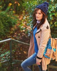BLUE BEANIE AND POLKA DOT BACKPACK 