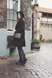 DR MARTENS | OUTFIT