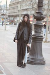 C'est noir, c'est chic, c'est sobre et j'aime ça.