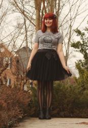 Casual New Year's Eve Outfit: Vintage T-Shirt, Tulle Skirt, & Striped Tights