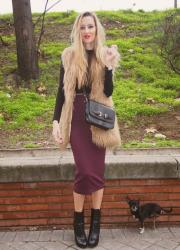 Midi skirt, crop top and fur vest