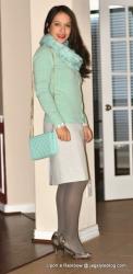 Work Style: Gray and mint