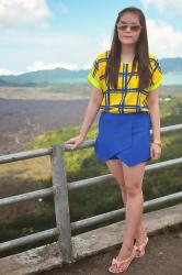 Vacation Outfit : Yellow and Blue Mix