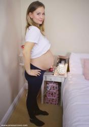 34/35 Weeks Pregnant with Baby #2!