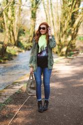 Transitioning Into Spring | Neon Scarf, Jeans & A Rock Tee