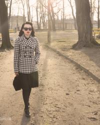 Houndstooth jacket for a spring day that felt almost like autumn